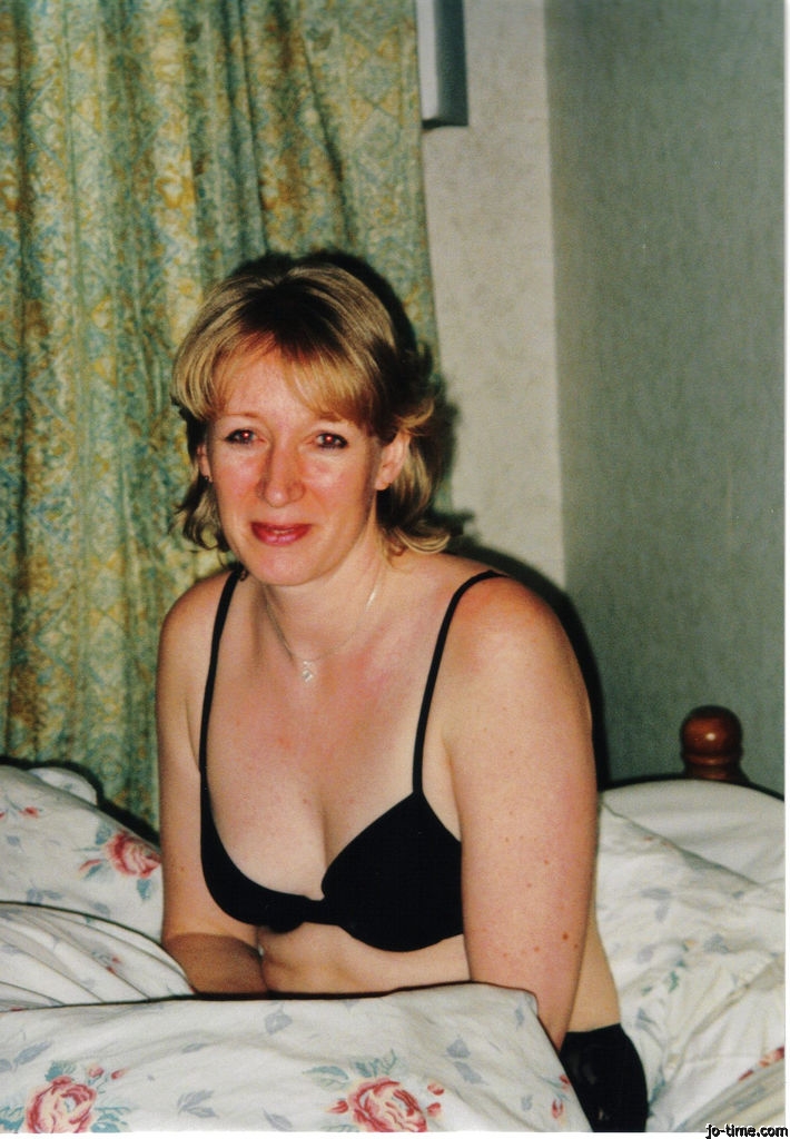 Meine wilde Nacht im 5-Sterne-Hotel: Ein junger Hengst und ich